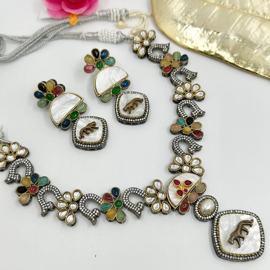 Multi MOP Sabya Inspired Necklace Set