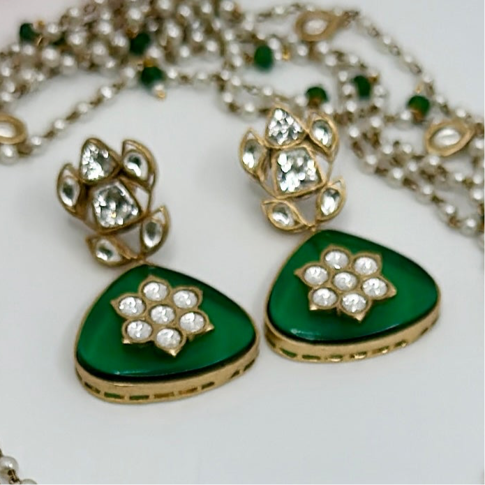 Green Kundan Necklace Set