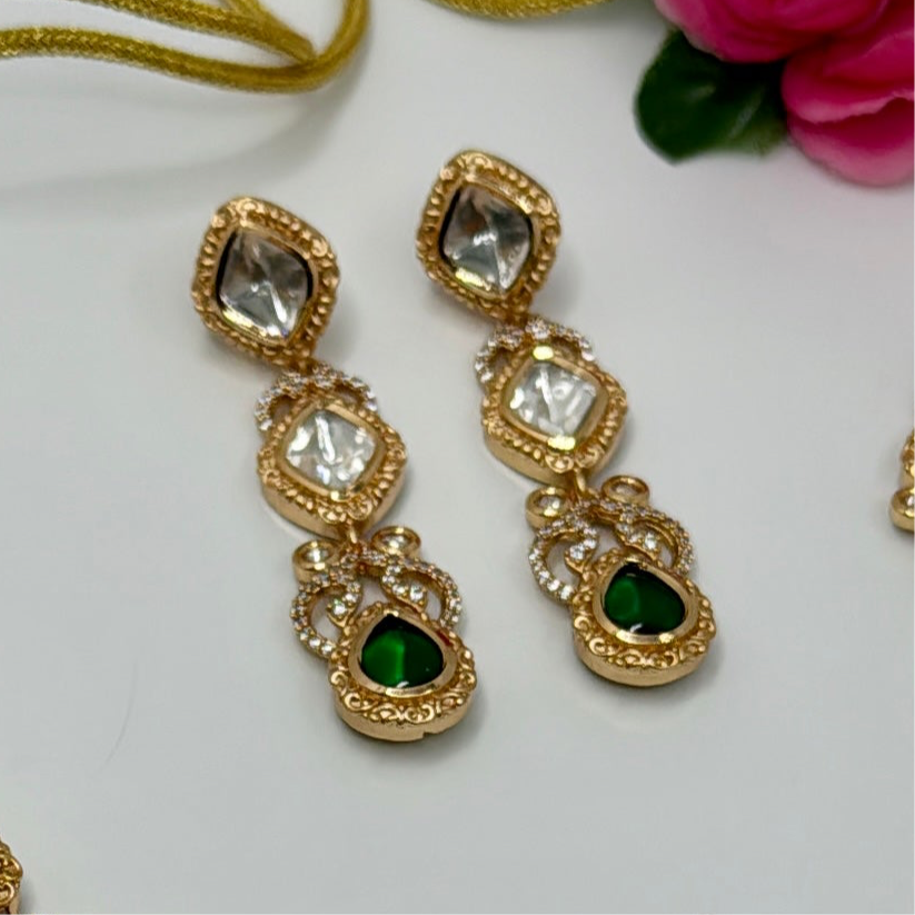 Clear & Green Kundan Necklace Set