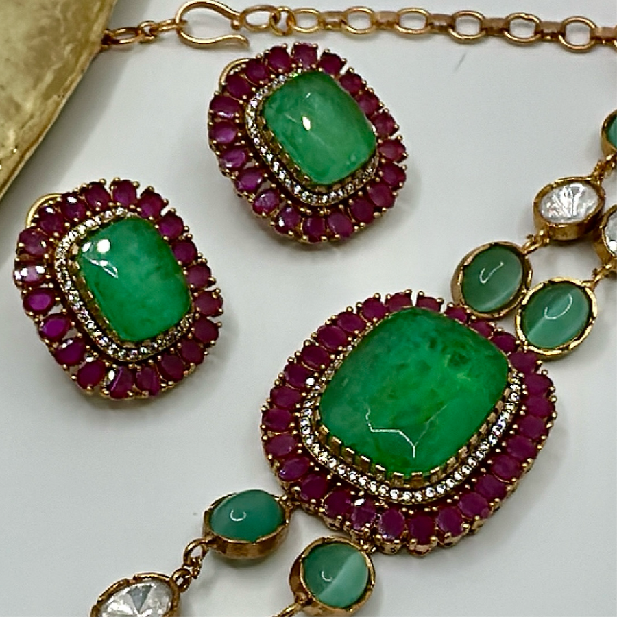 Green Doublet & Ruby Lapel Choker Set