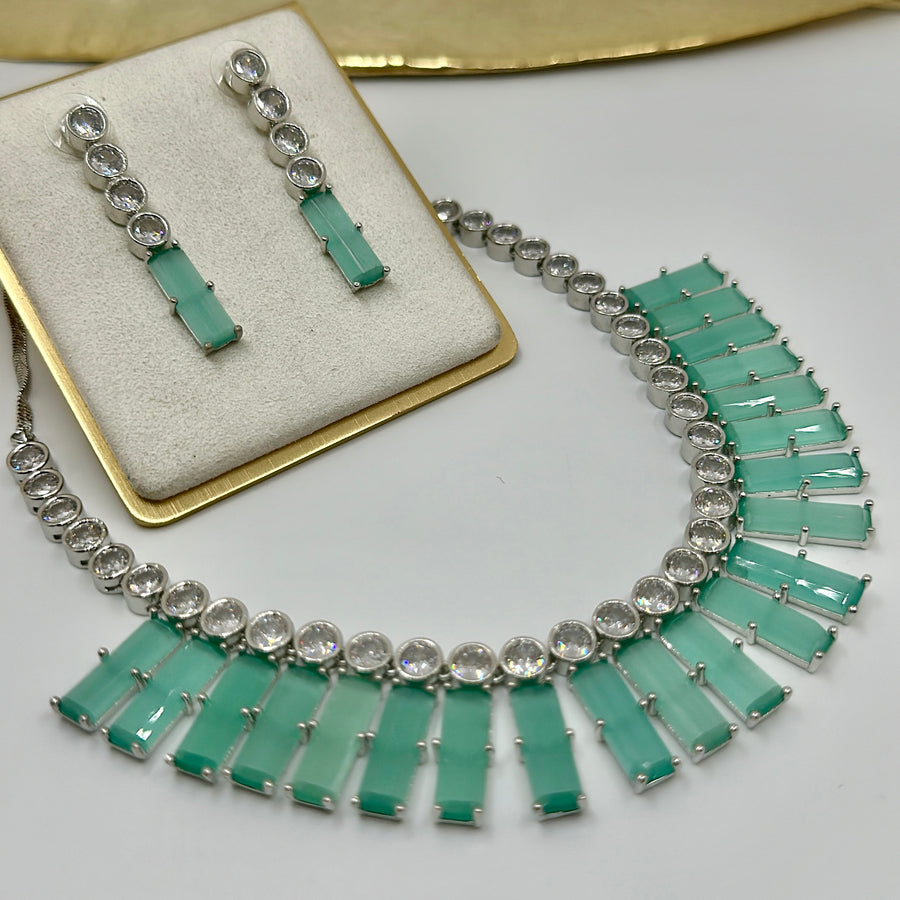 Mint American Diamonds Necklace Set