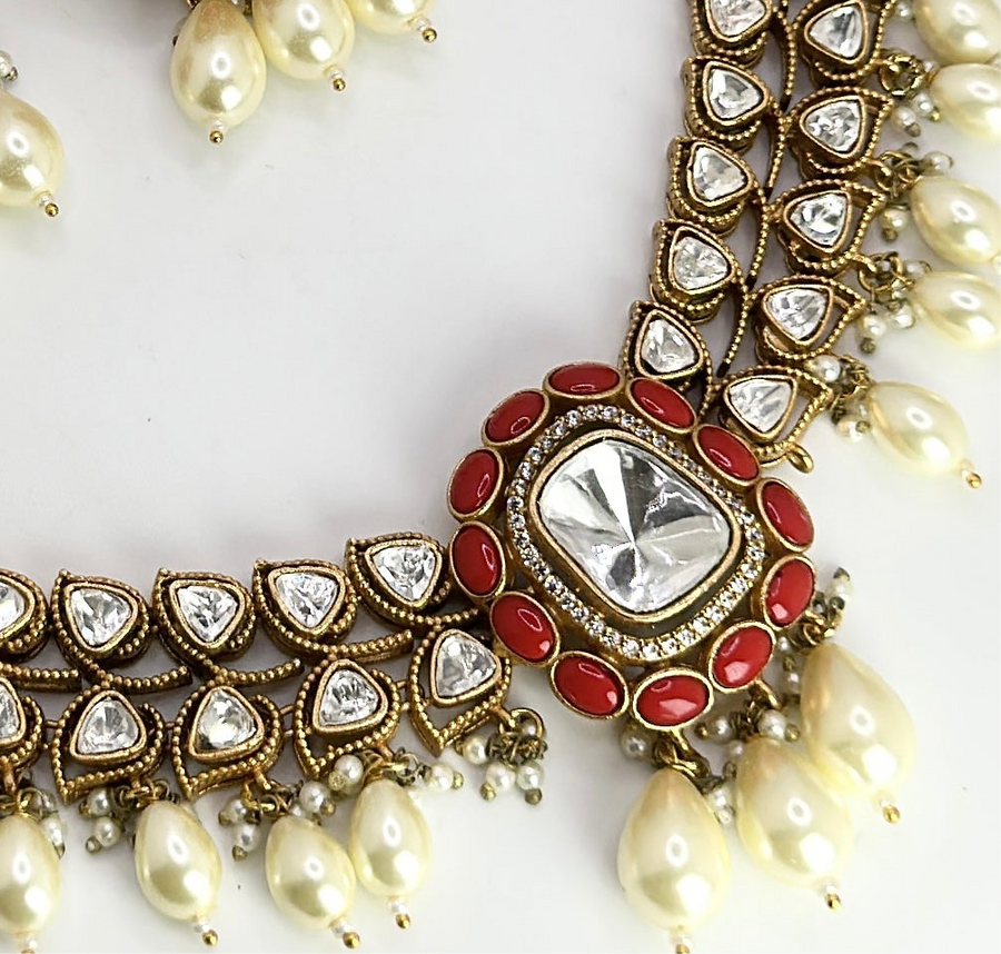 Coral Red Moissanite Kundan Necklace Set