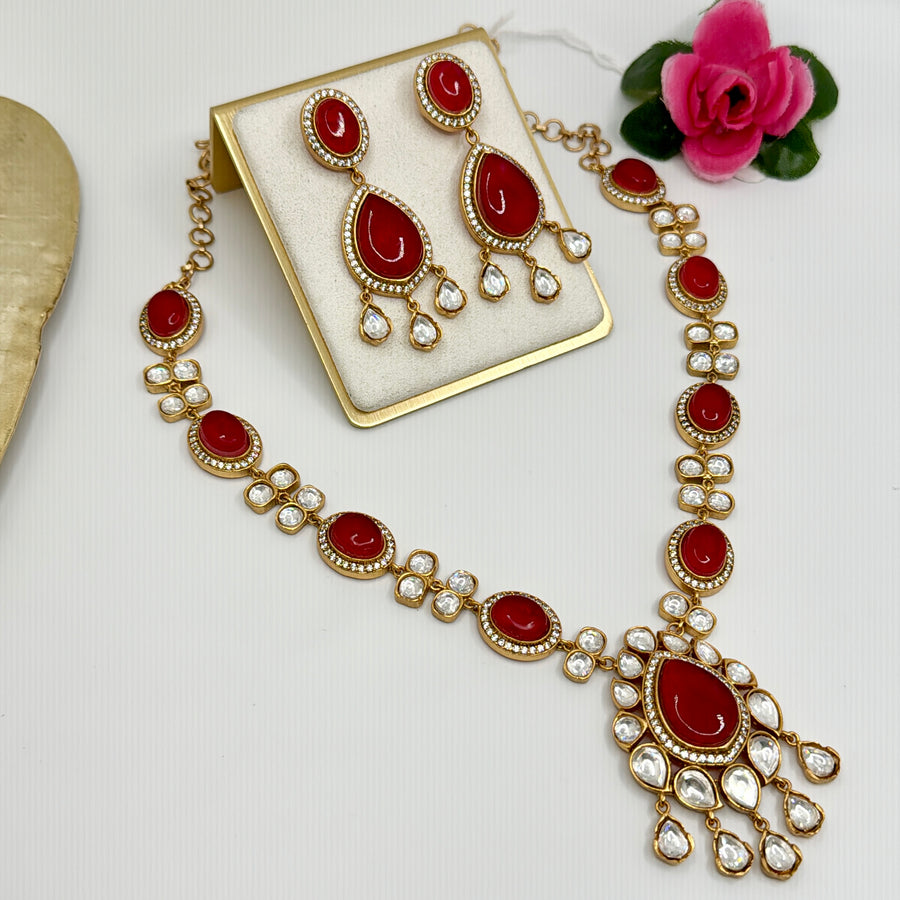 Red Doublets Moissanite Kundan Dainty Necklace Set