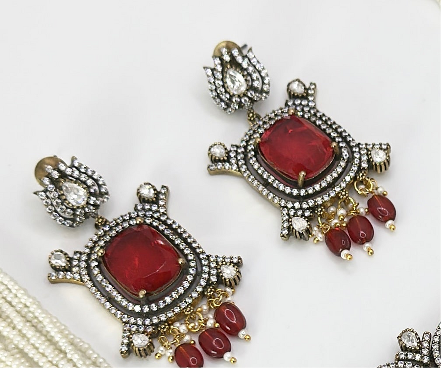 Red Doublet & Moissanite Kundan Choker Set