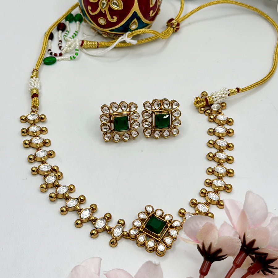 Green Dainty Kundan Necklace Set