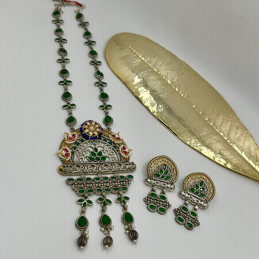 Green Silver Lookalike Long Necklace Set with Paachi Motifs