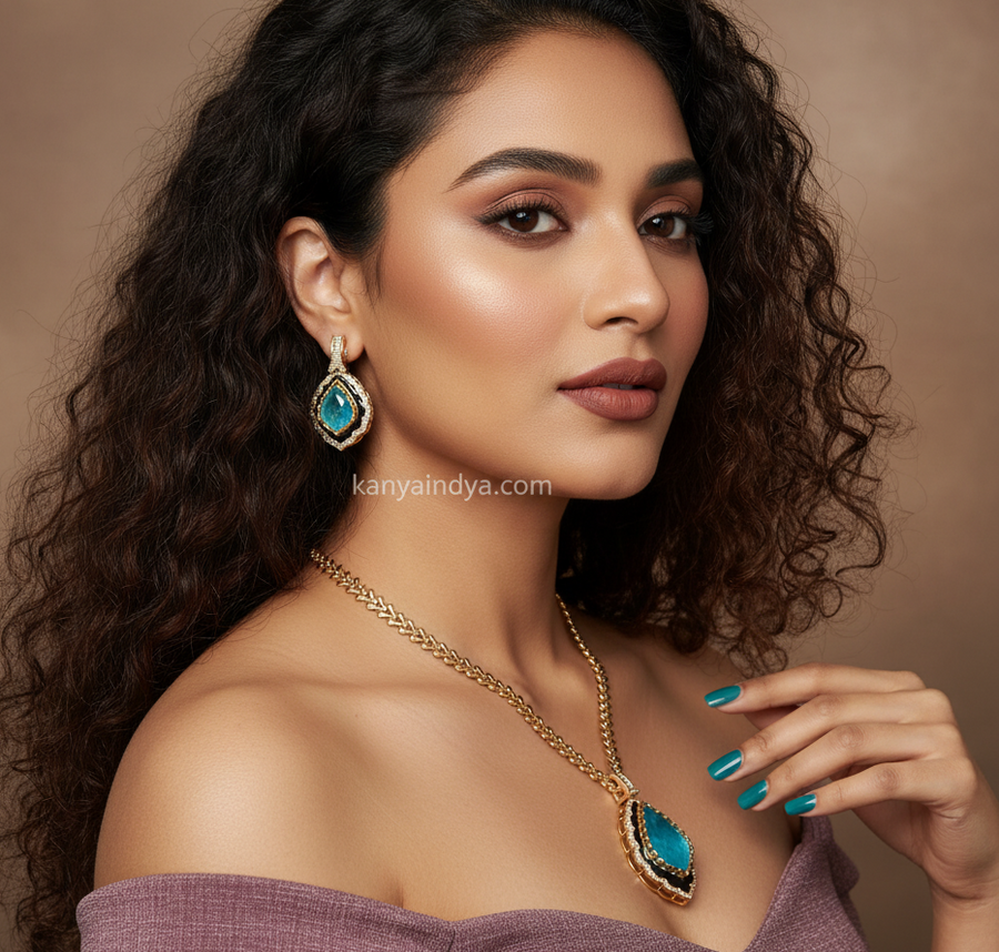 Turquoise Black Doublet Dainty Pendant NecklaceSet