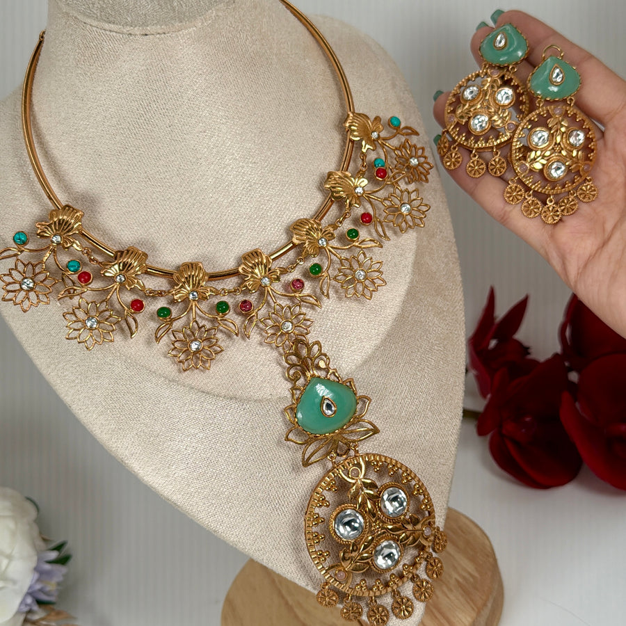 Mint Apala Inspired Moissanite Hasli Necklace Set
