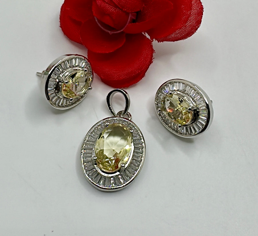 Yellow American Diamonds Pendant Set