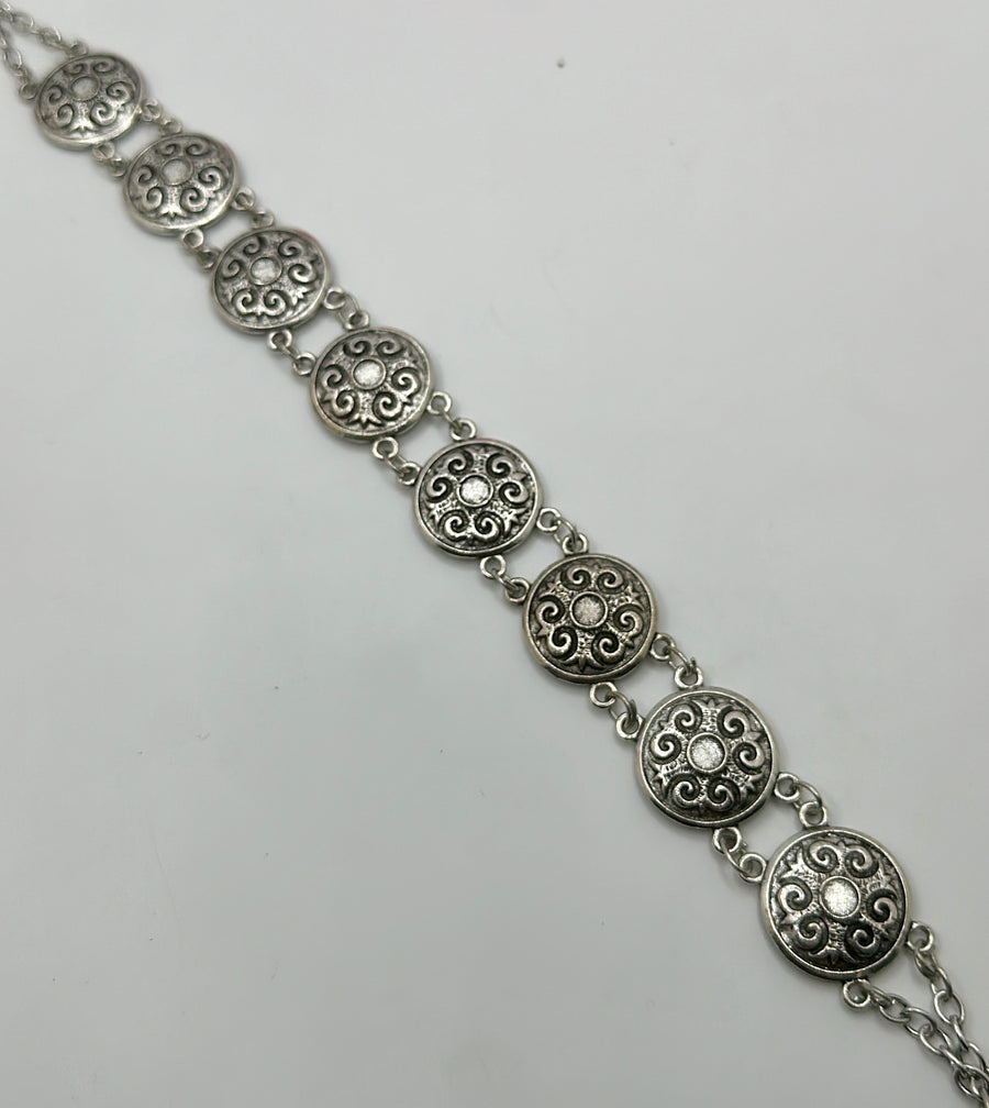 Clear Silver Lookalike Circle Flower Matha Patti