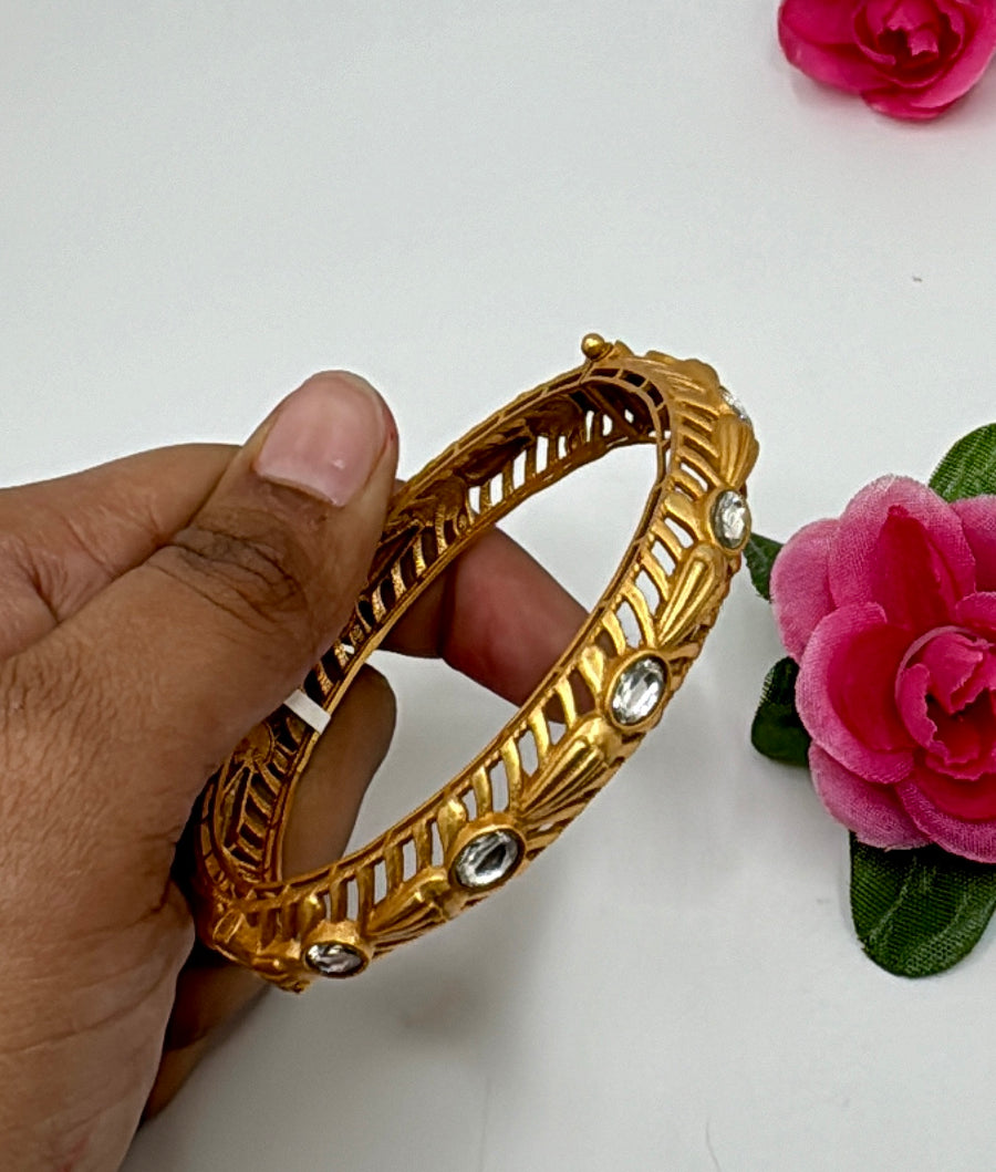 Clear Antique Gold  Lookalike Bangle (Openable Size 2.4)