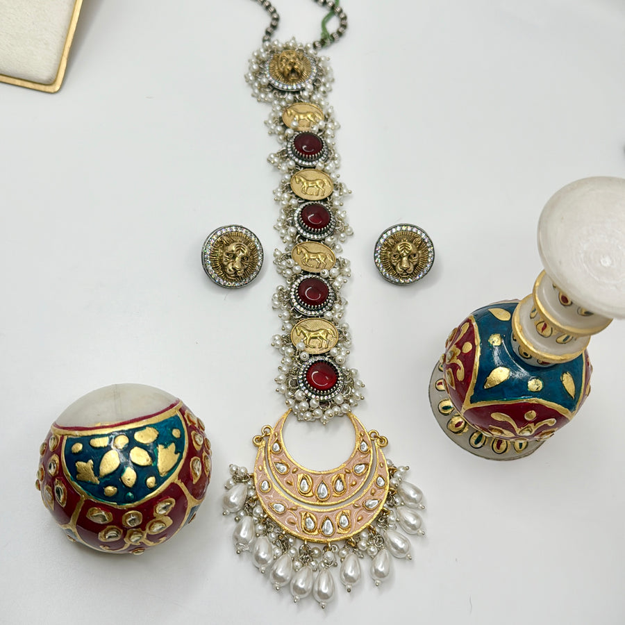 Red & Pink Kundan Sabya Inspired Silver Lookalike Fusion Tie Necklace Set