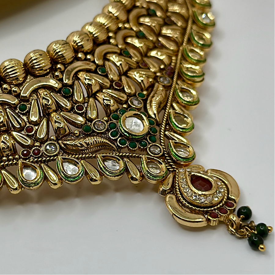 Clear Kundan Collar Necklace