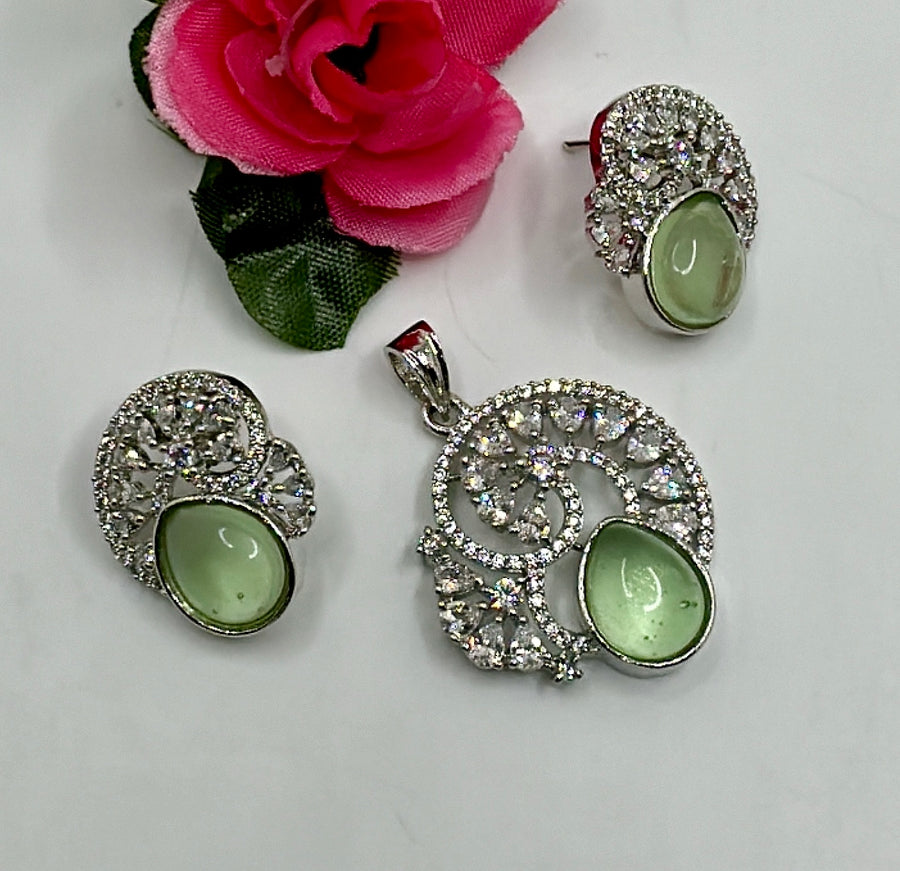 Mint American Diamonds Pendant Set