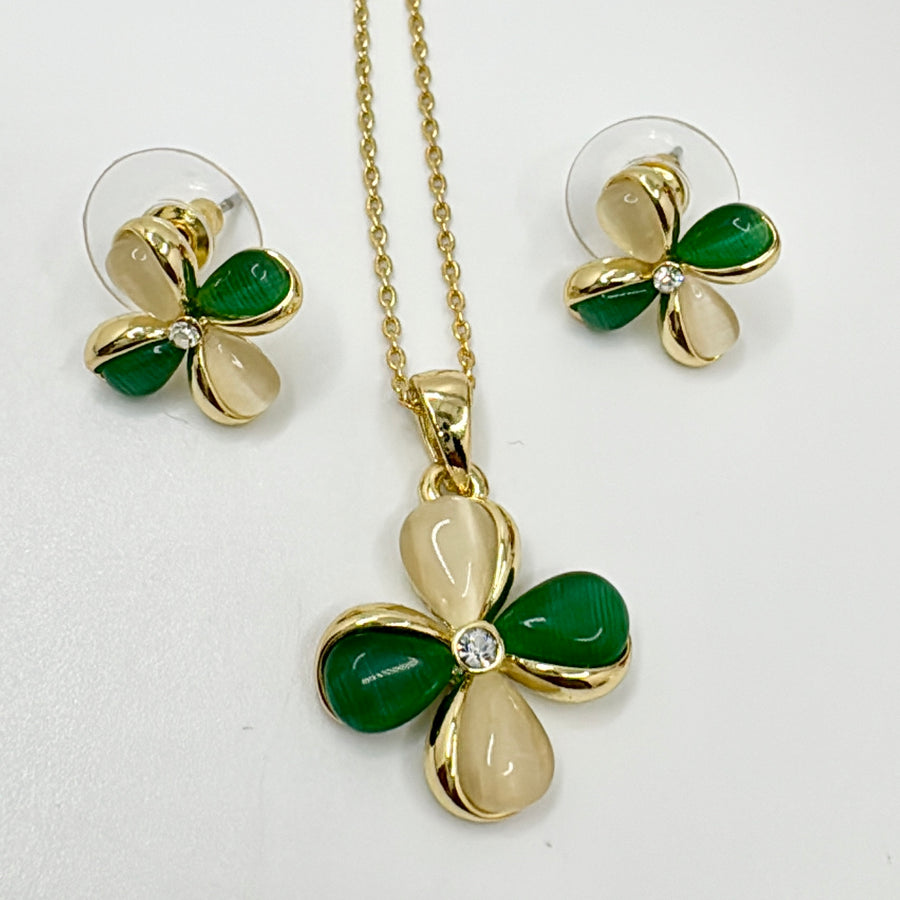 Green Dainty Pendant Set