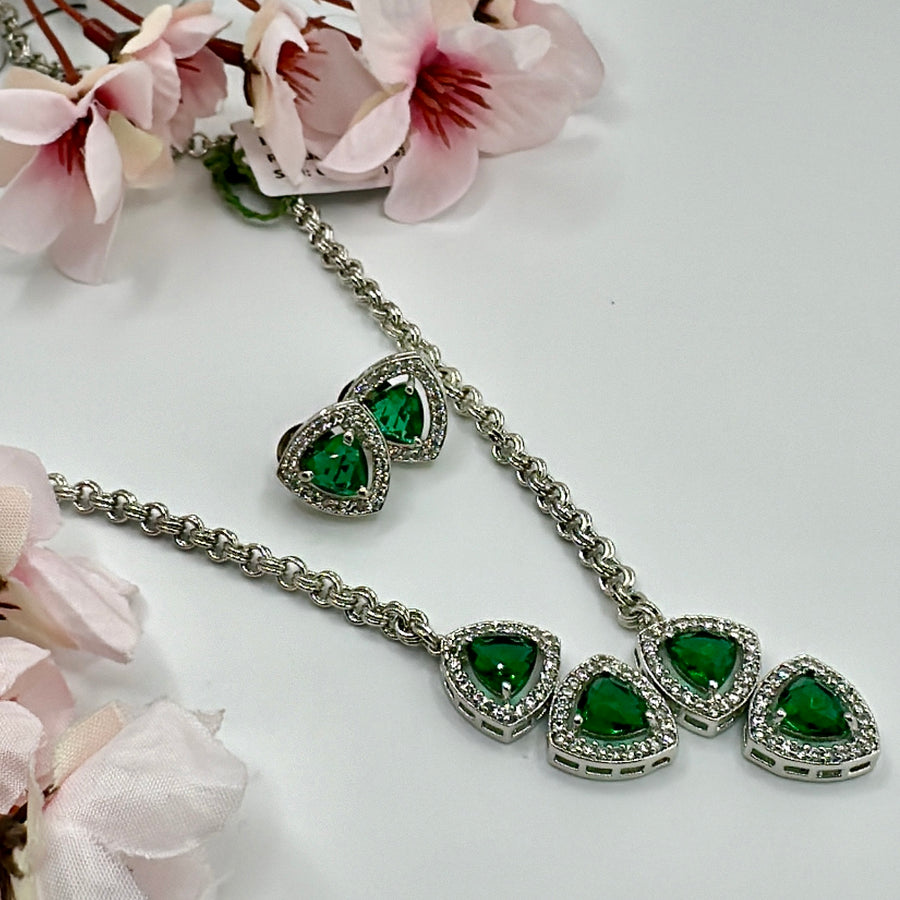 Green American Diamonds Chic Necklace Set