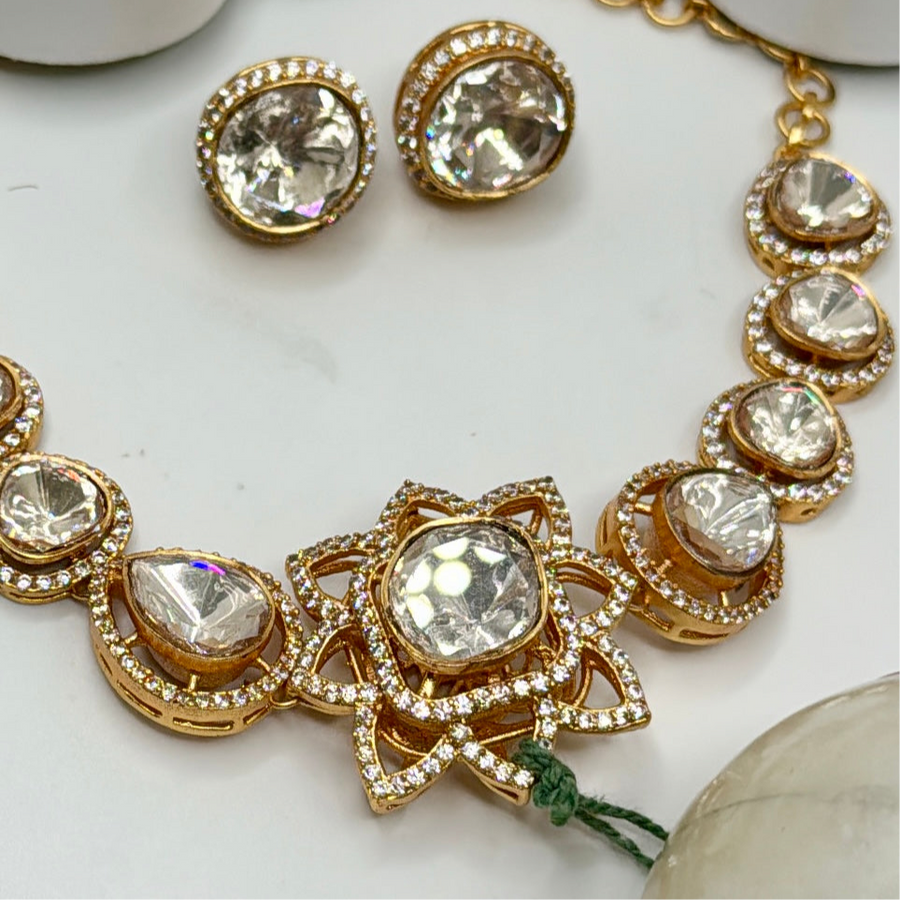 Clear Kundan Moissanite Dainty Choker Necklace Set