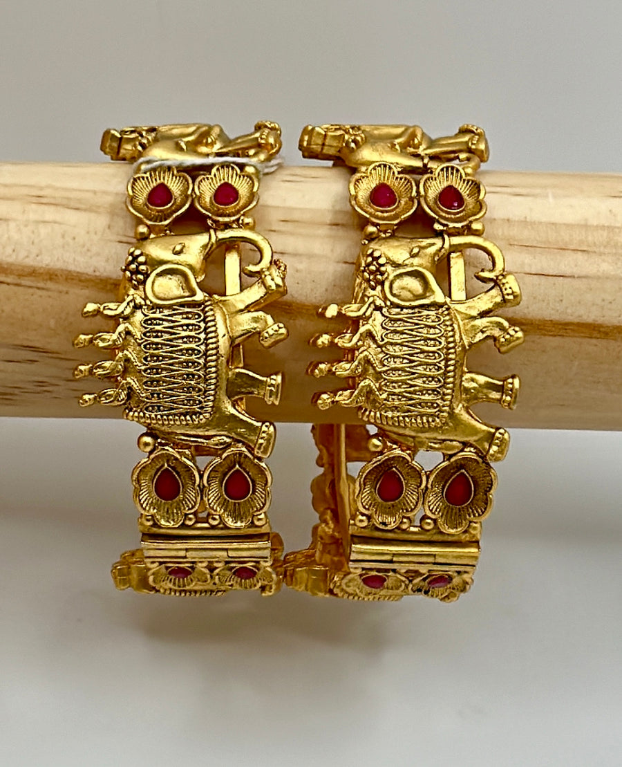 Ruby Antique Gold  Elephant Bangle Pair (Openable Size 2.8)