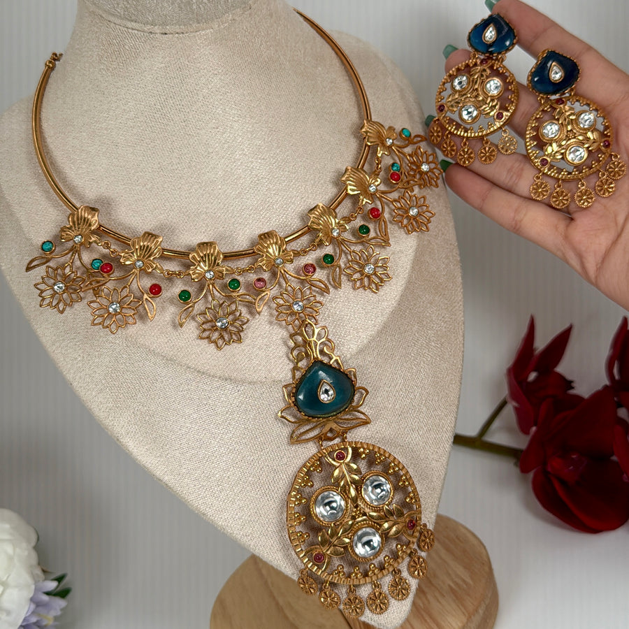 Blue Apala Inspired Moissanite Hasli Necklace Set