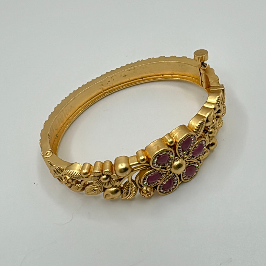 Pink Flower Kundan Bracelet (Openable Size 2.2-2.6)