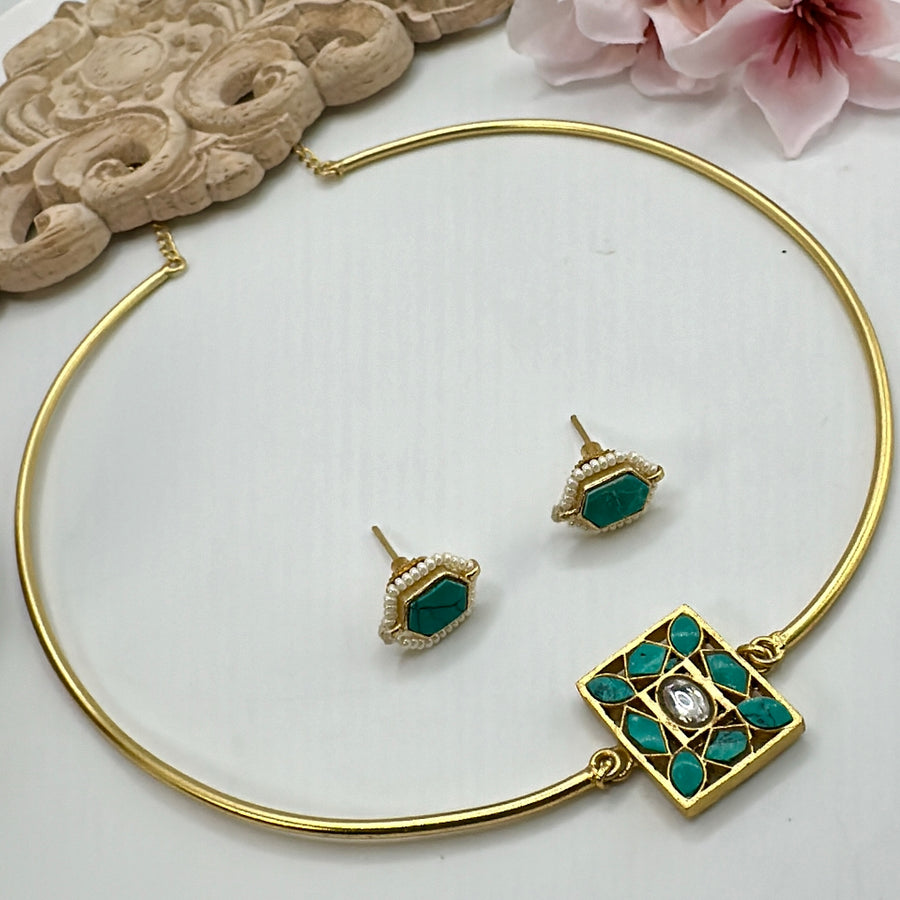 Turquoise Dainty Paachi Kundan Hasli Set