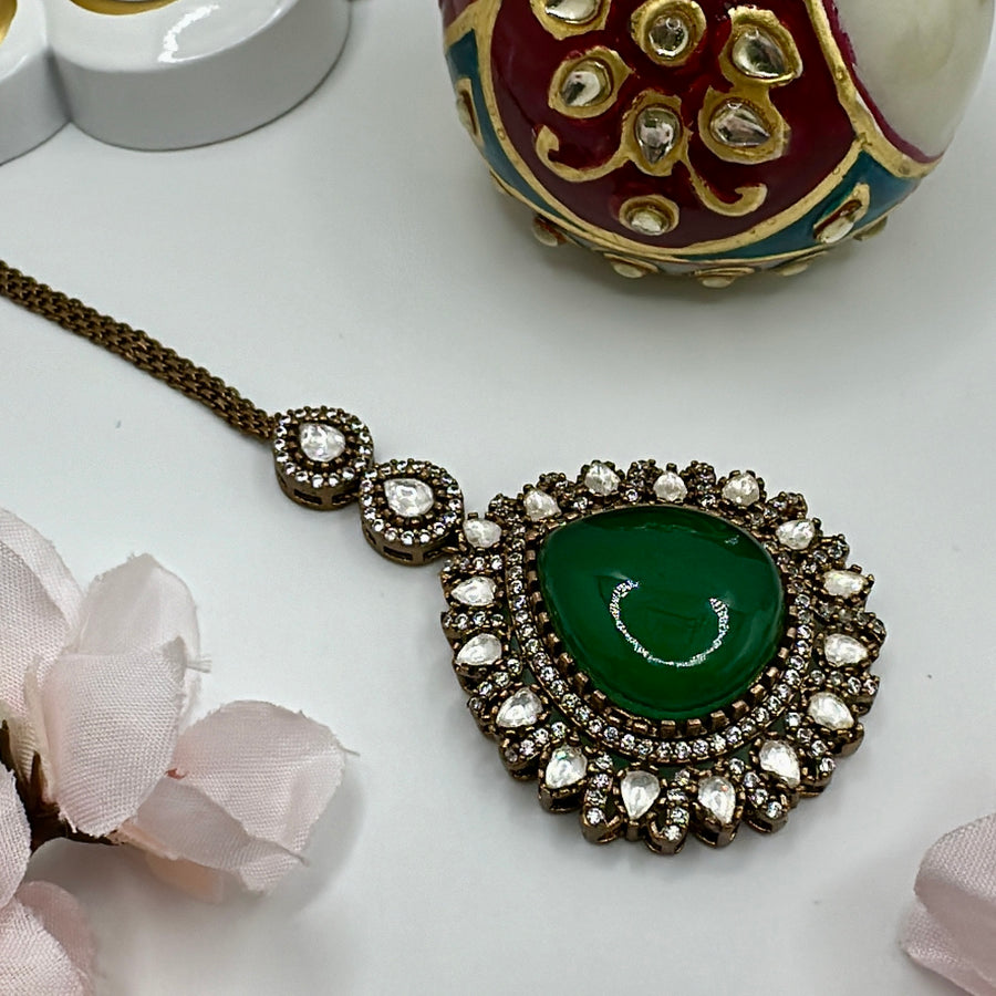 Green Doublet Moissanite Kundan Mang Tika