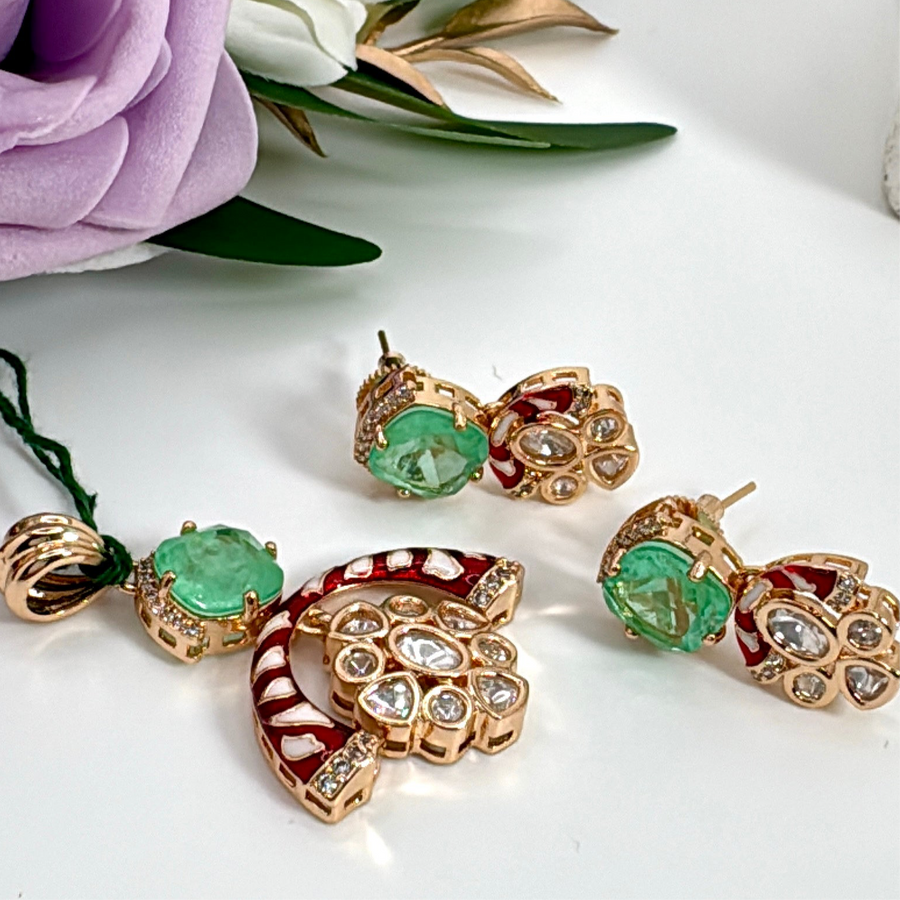 Mint Doublet With Red Meenakari Polki Pendant Set