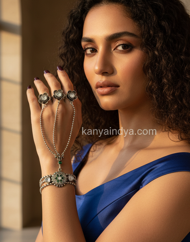 Green Silver Lookalike Adjustable Finger Bracelet