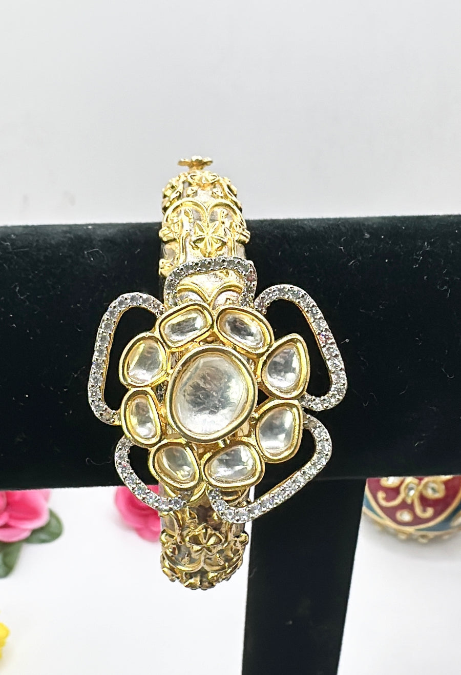 Clear Moissanite Kundan Kangan Bangle (2.6 Openable)