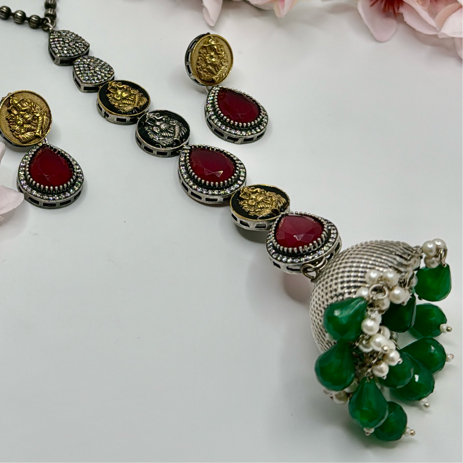 Green Red Sabya Inspired Tie Long Necklace Set