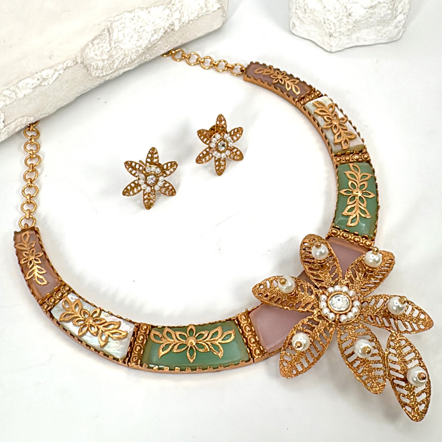 Pastal Multi Apala Inspired Glass Stone & Inlay Work Moissanite Kundan Hasli Necklace Set