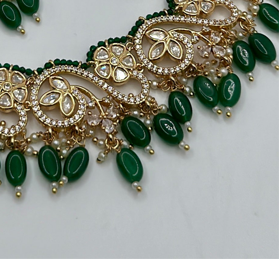 Green Tyaani Inspired Necklace Set