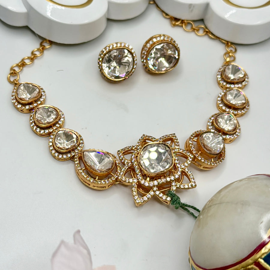 Clear Kundan Moissanite Dainty Choker Necklace Set