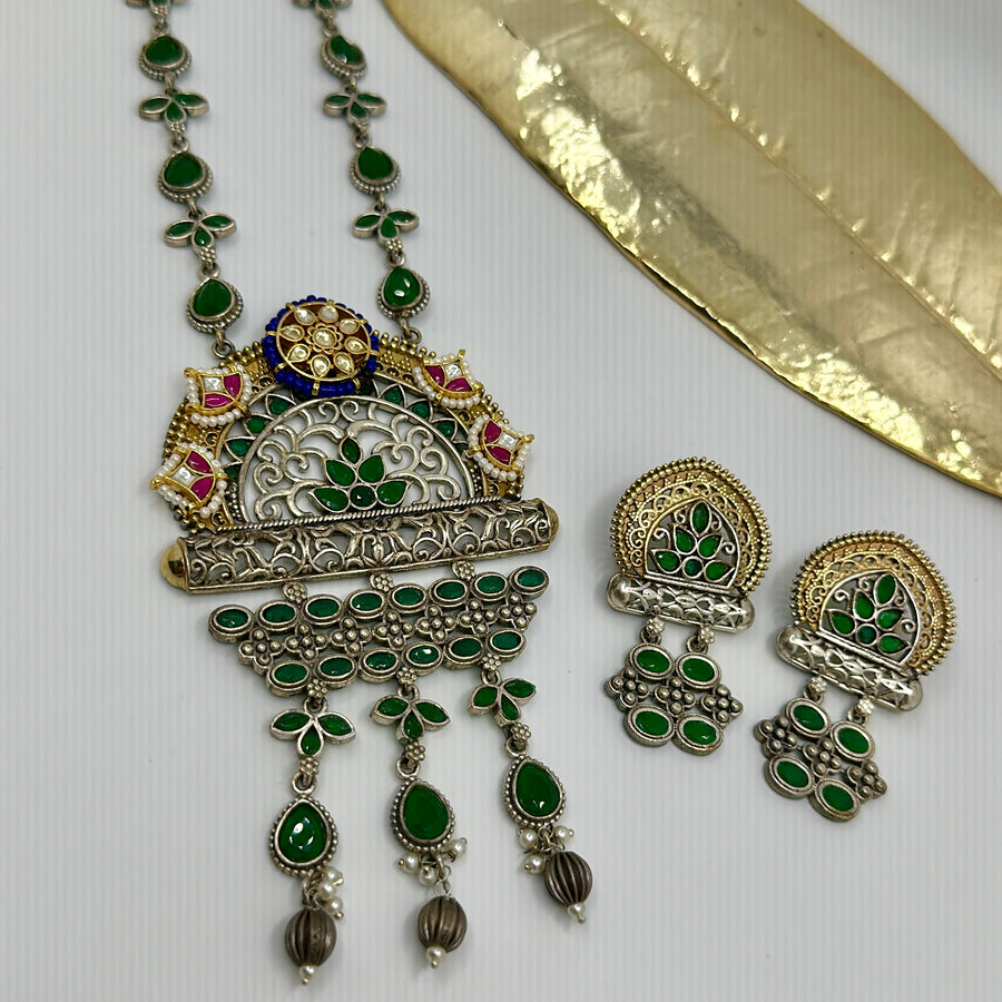 Green Silver Lookalike Long Necklace Set with Paachi Motifs