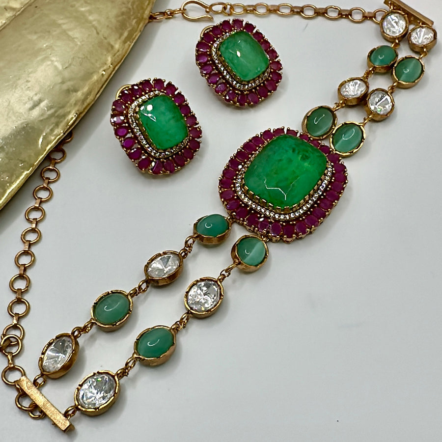 Green Doublet & Ruby Lapel Choker Set