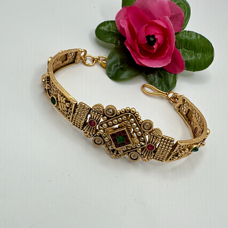 Ruby & Green Antique Gold Openable Bracelet(One Size Fits All)