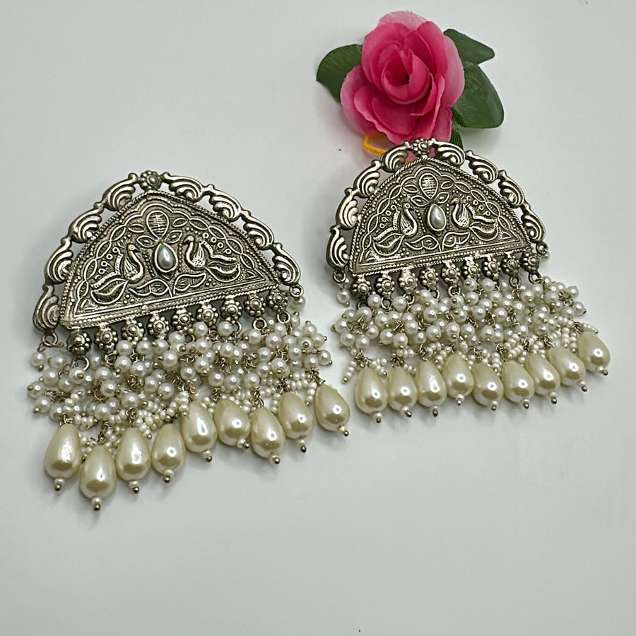 Clear Silver Lookalike Stud Earrings with Pearls