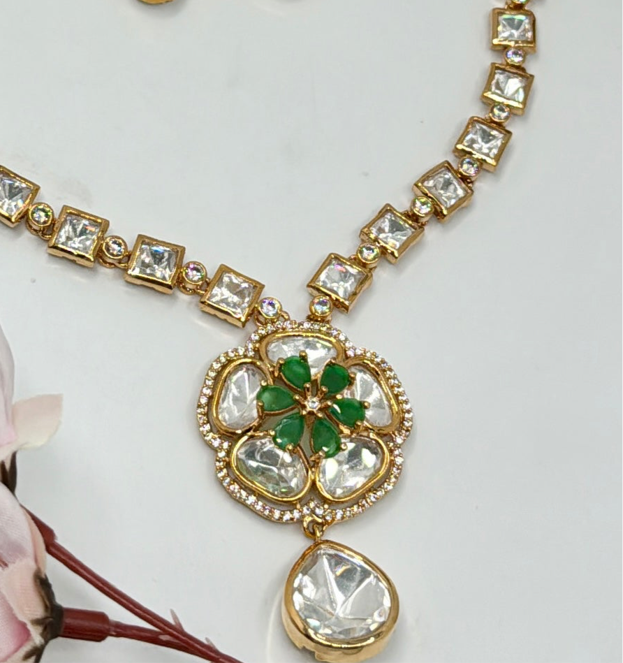 Green Dainty Kundan Moissanite Necklace Set