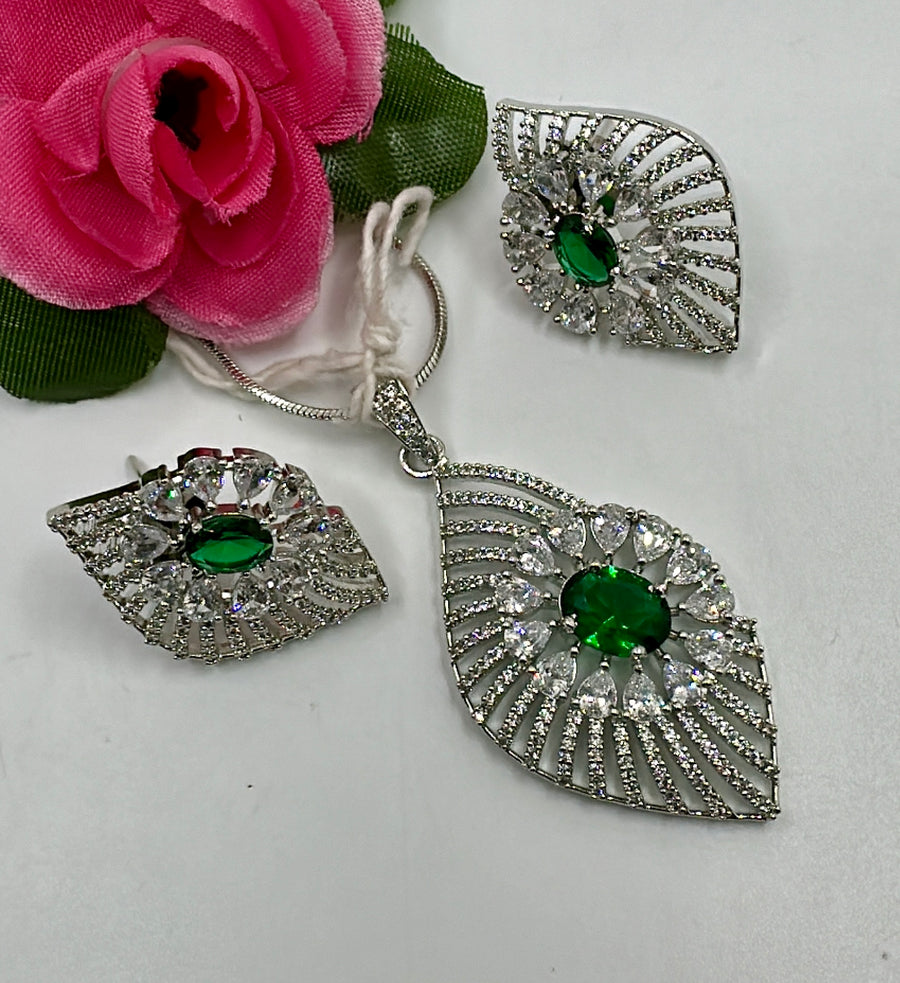 Green American Diamonds Leaf Pendant Set