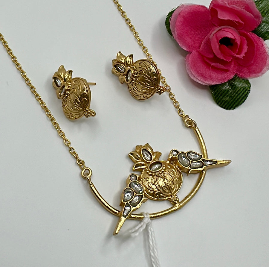 Clear 92.5 Gold Polish Silver Lookalike Paachi Dainty Bird Pendant Set