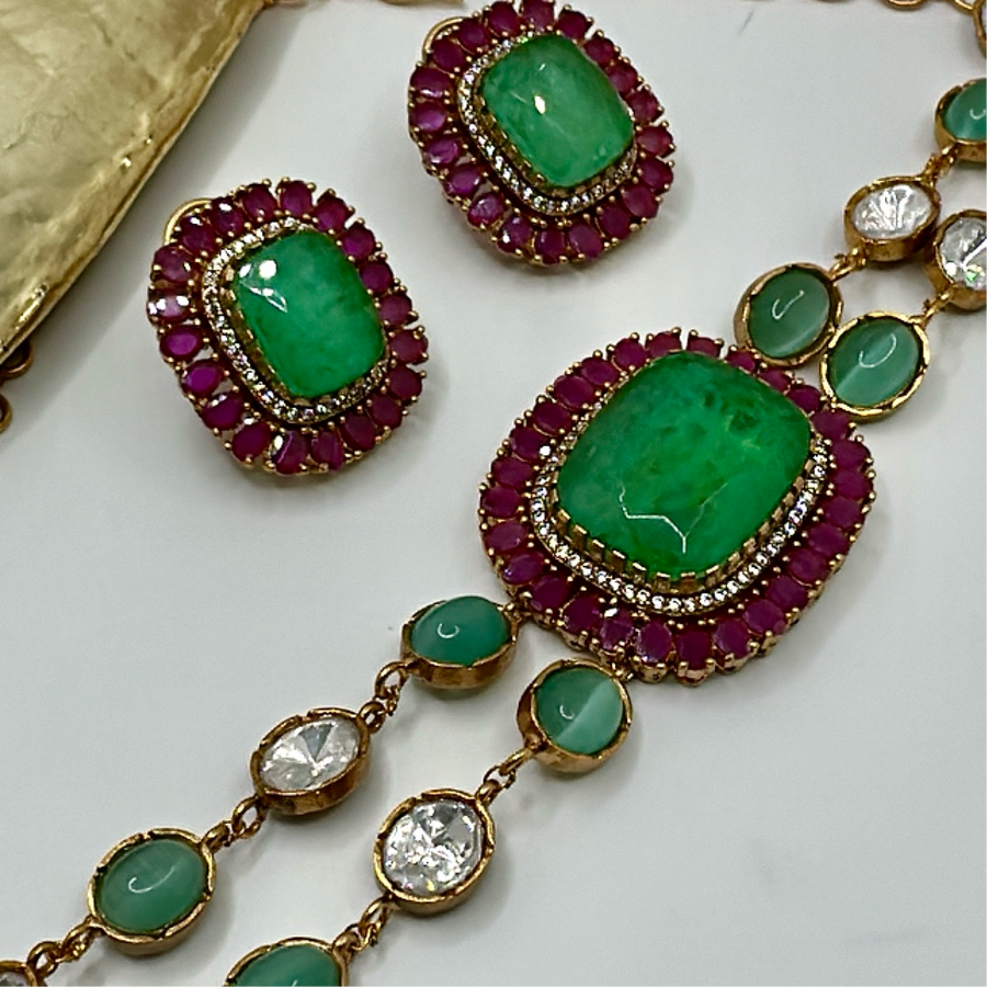 Green Doublet & Ruby Lapel Choker Set