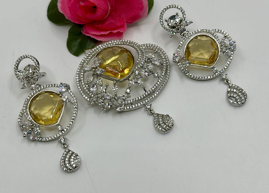 Yellow American Diamonds pendant Set