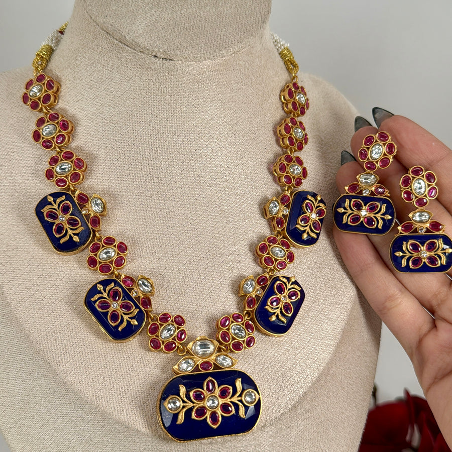Blue Doublet Glass Stone With Inlay Work Necklace Set