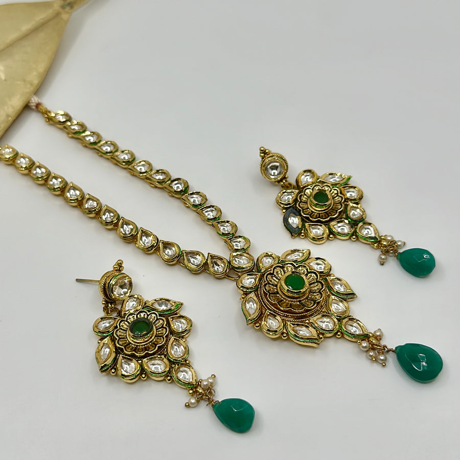 Green Kundan Necklace Set