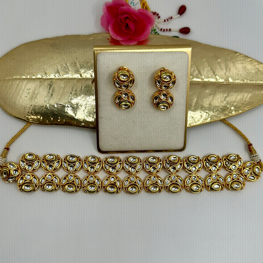 Clear Kundan Choker Set