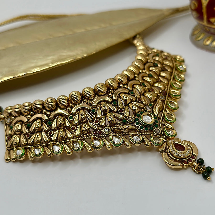 Clear Kundan Collar Necklace