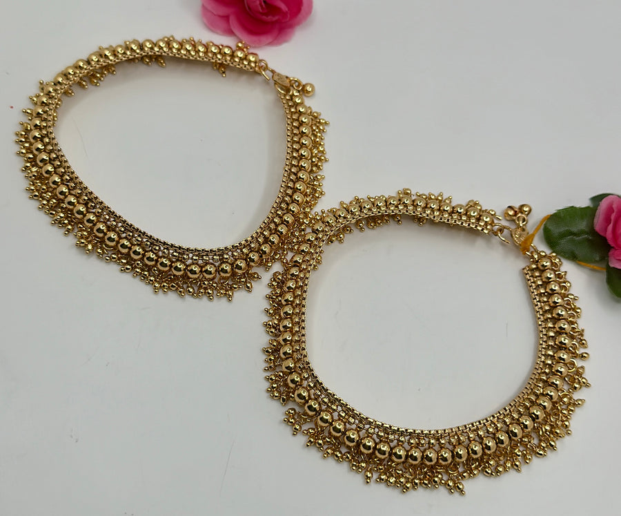 Clear Gold Lookalike Traditional Anklets Pair