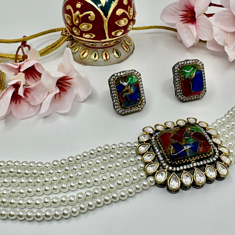 Multi Metallic Doublet With Kundan & Pearls Choker Set