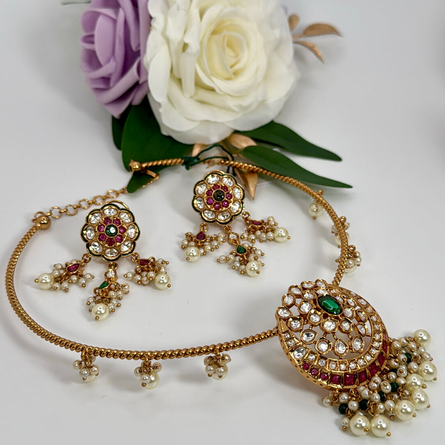 Multi Paachi Kundan Hasli Necklace Set