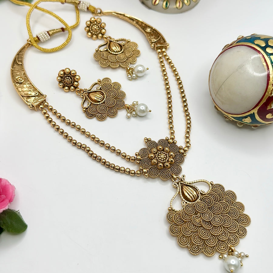 Clear Antique Gold Necklace Set